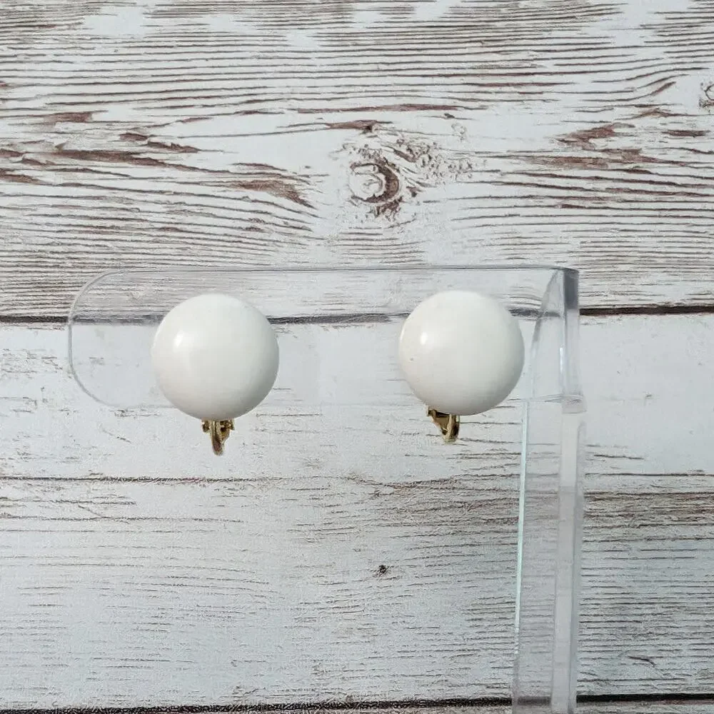 Vintage Clip On Earrings Off White Just Over 0.5